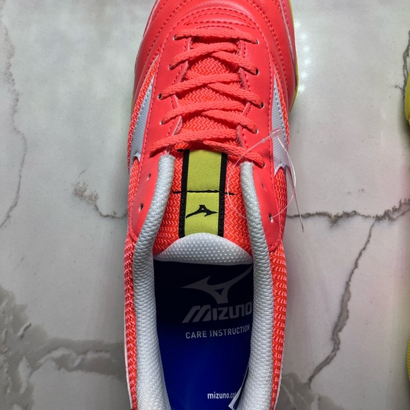 MIZUNO SOCCER SHOES Turf ⚽️ 👟 
fit normal, good fabrics, Japanese technology - Picture 2 of 6